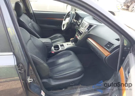 2014 Subaru Outback 2.5I Limited z USA, uszkodzony, nr VIN 4S4BRCLC3E3227562